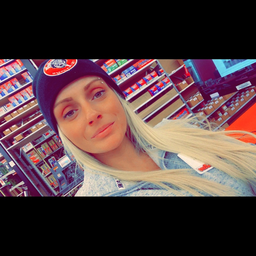 Meet your Posher, Jessica